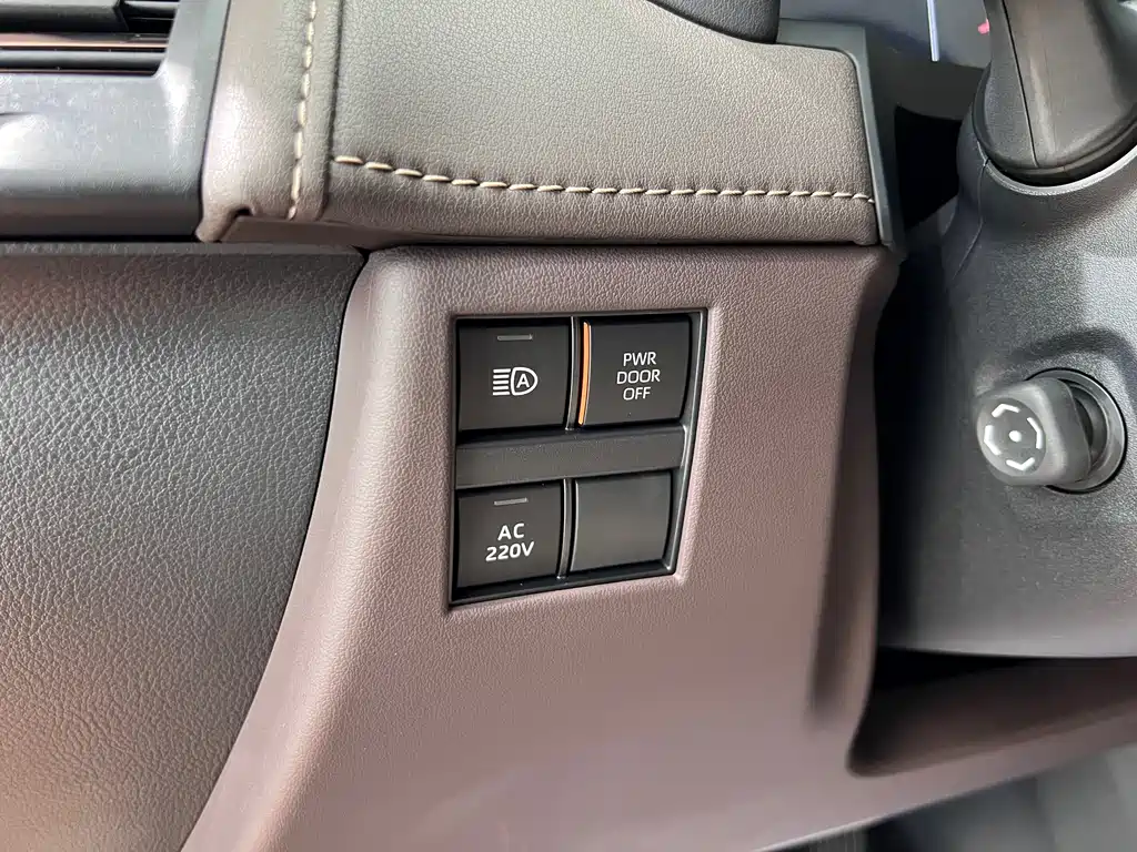 Toyota Alphard — фотографии объявления, Фото 18