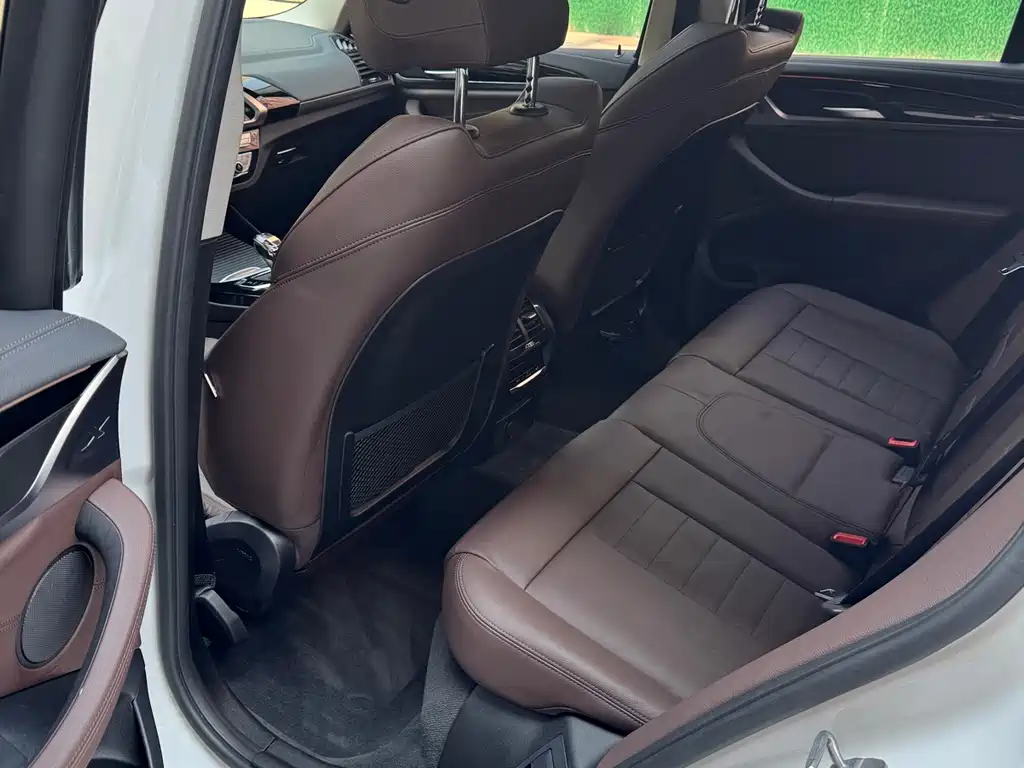 BMW X3 — миниатюра 6