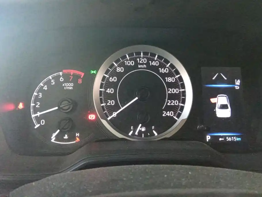 Toyota Corolla — миниатюра 14