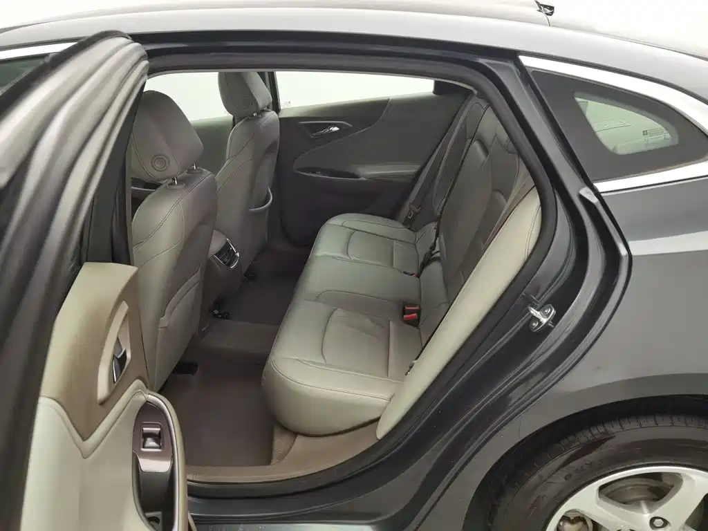 Chevrolet Malibu XL — миниатюра 15