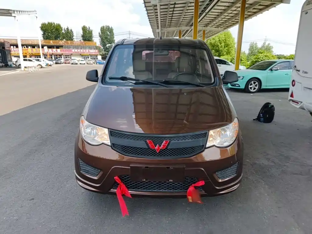 Wuling Hongguang — миниатюра 3