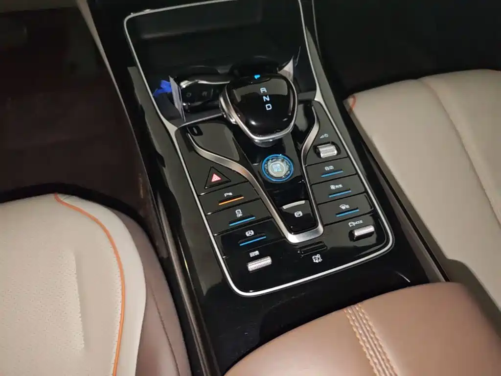 BYD Qin PLUS — миниатюра 14