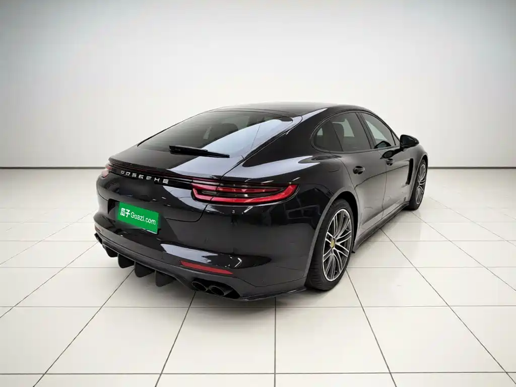 Porsche Panamera — миниатюра 6