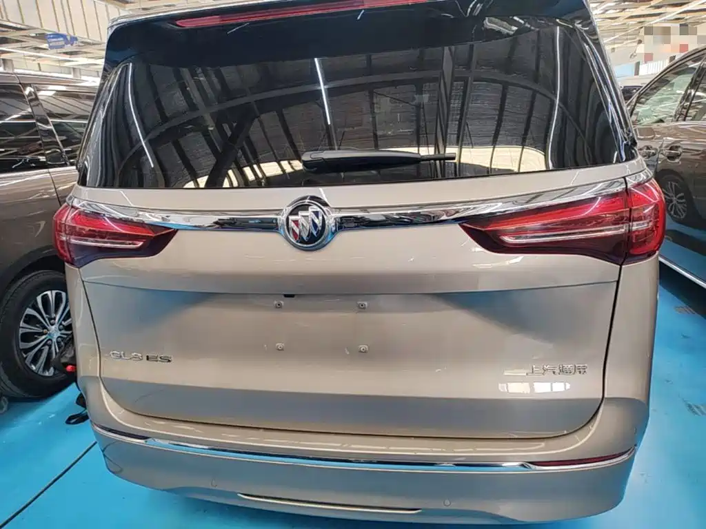 Buick GL8 2023 ES Comfort