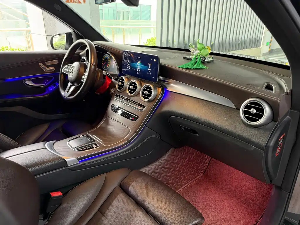 Mercedes-Benz GLC — миниатюра 11