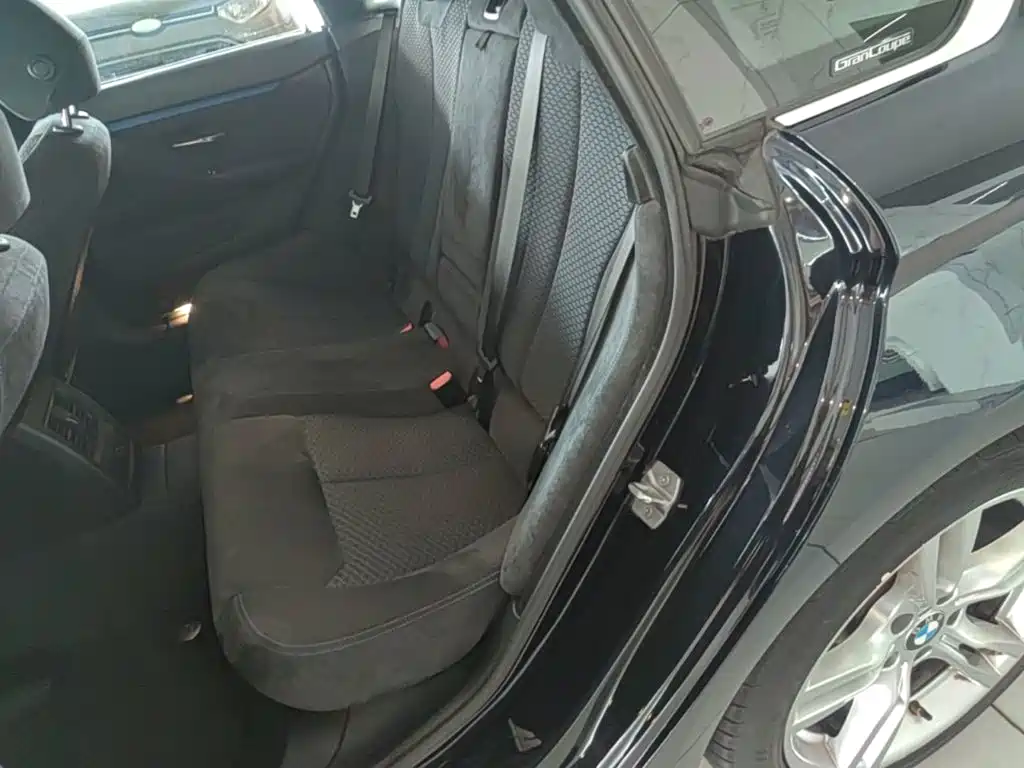 BMW 4 Series — миниатюра 17