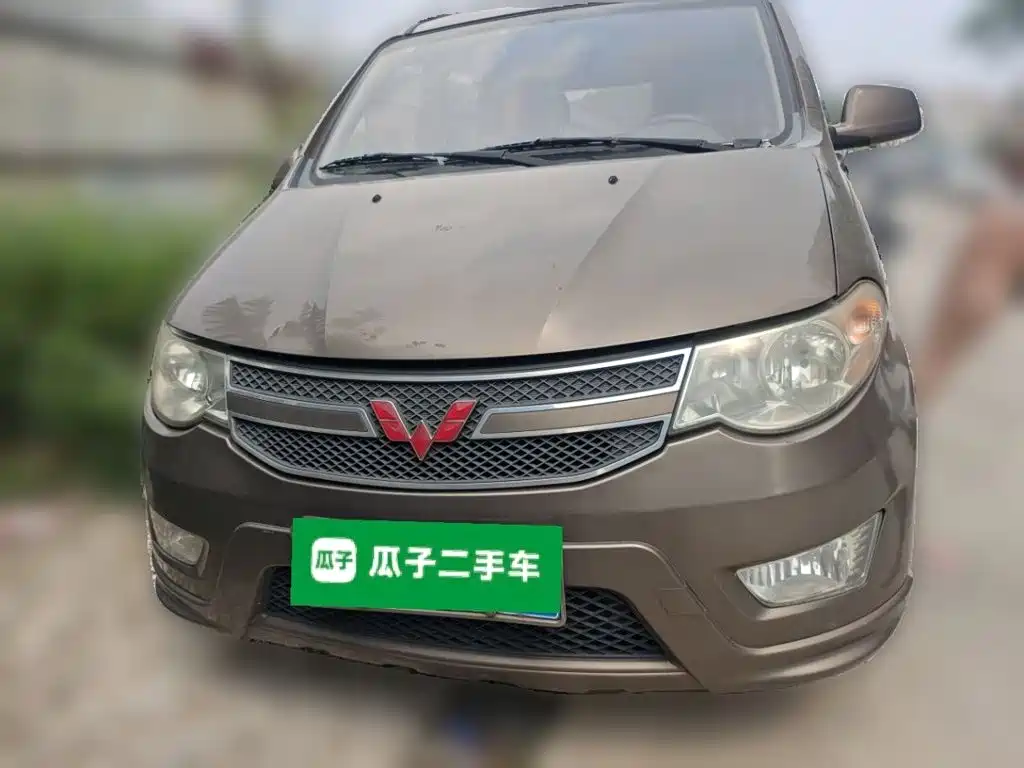 Wuling Hongguang — миниатюра 2