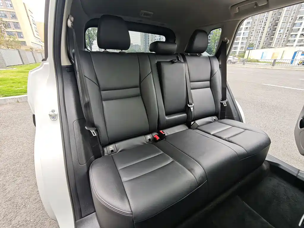 Nissan X-Trail — миниатюра 10