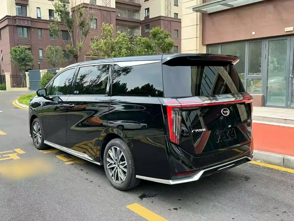 GAC Motor Trumpchi M8 — миниатюра 5