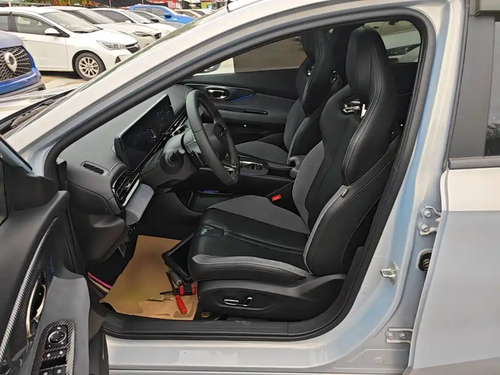 GAC Motor Shadow Leopard — миниатюра 15