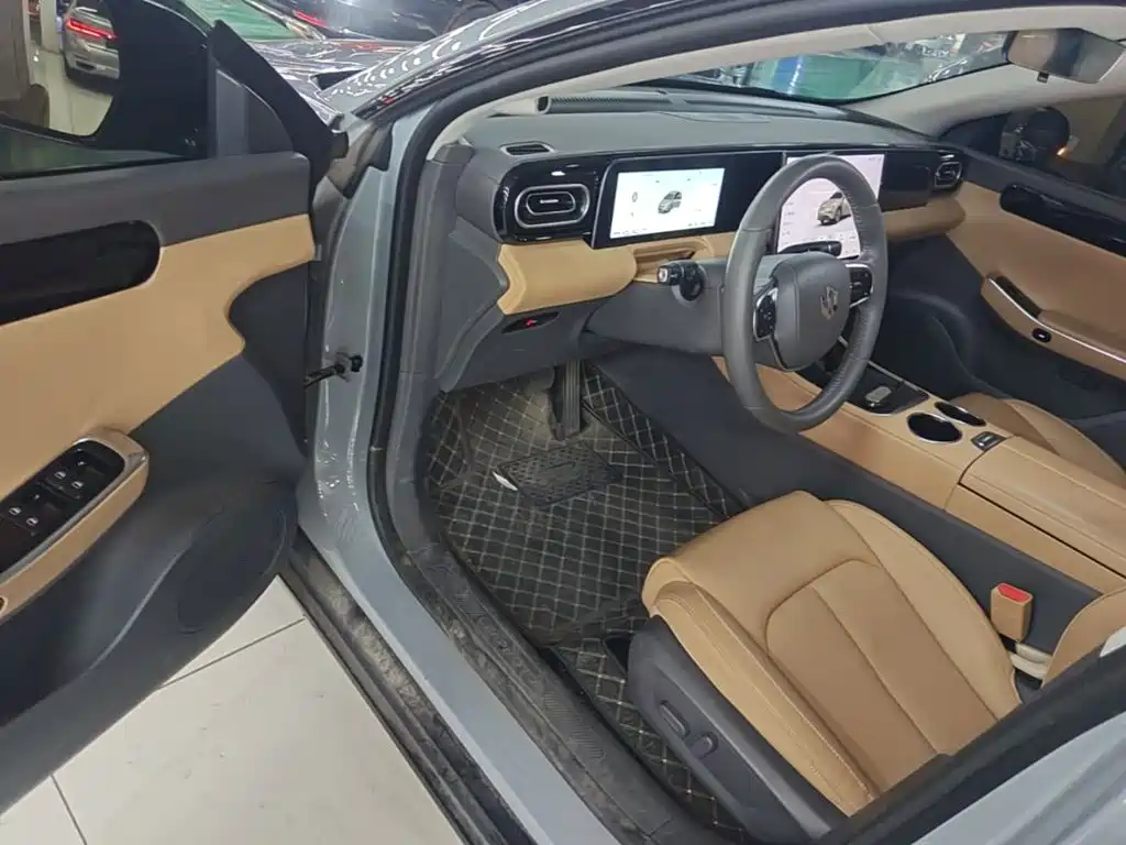 Leapmotor Leapmotor C01 — миниатюра 16