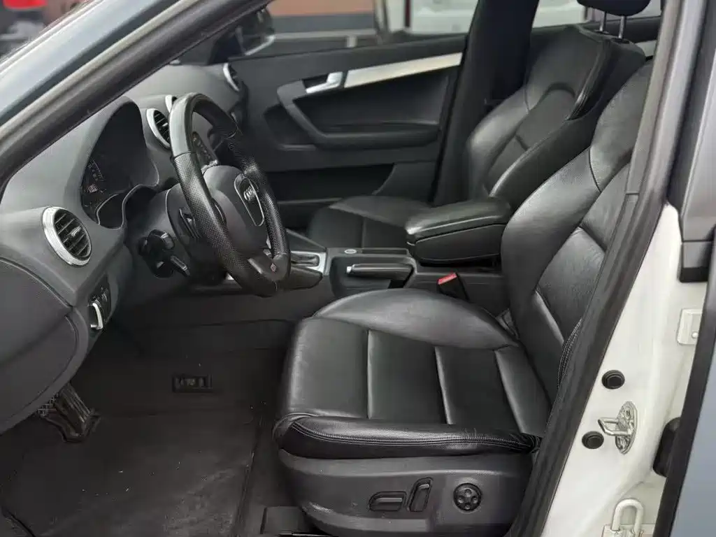 Audi A3 2010 Sportback 1.8T Luxury
