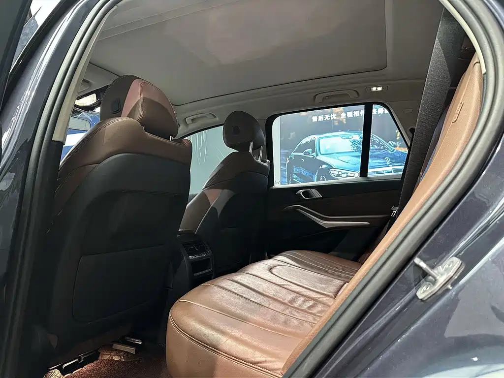 BMW X5 (Import) — миниатюра 4