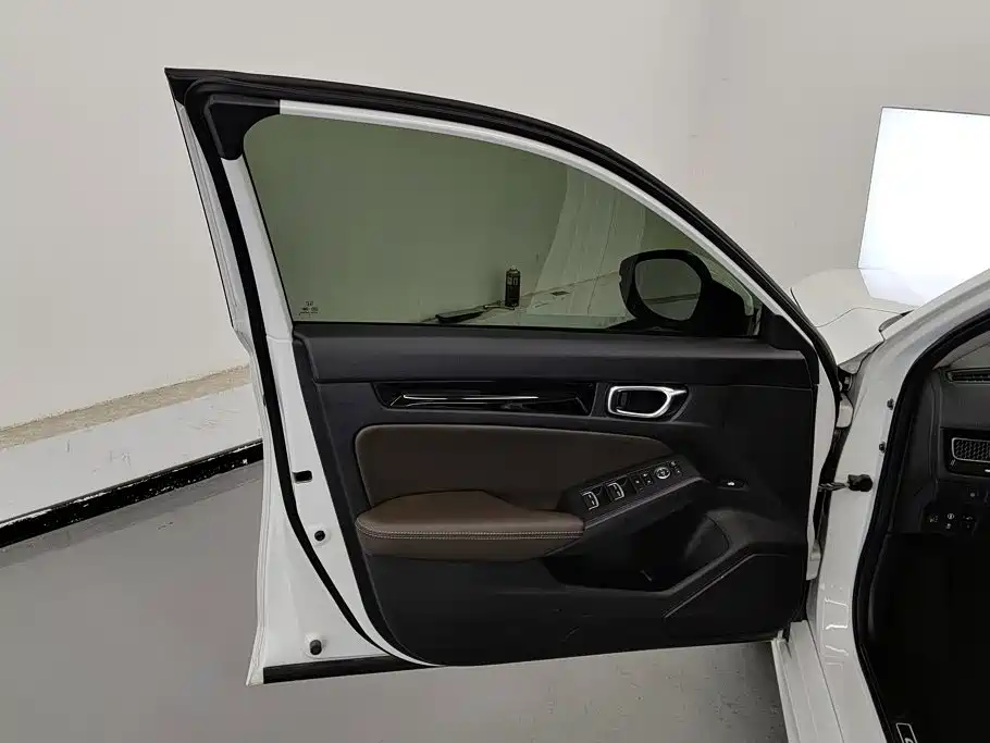 Honda Civic — миниатюра 6