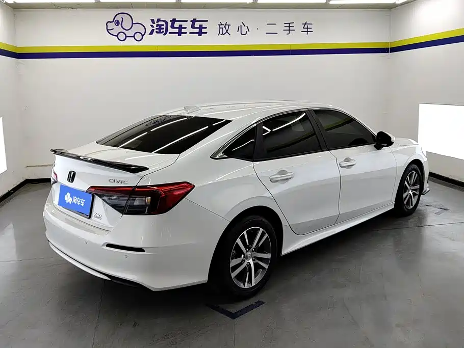 Honda Civic — миниатюра 3