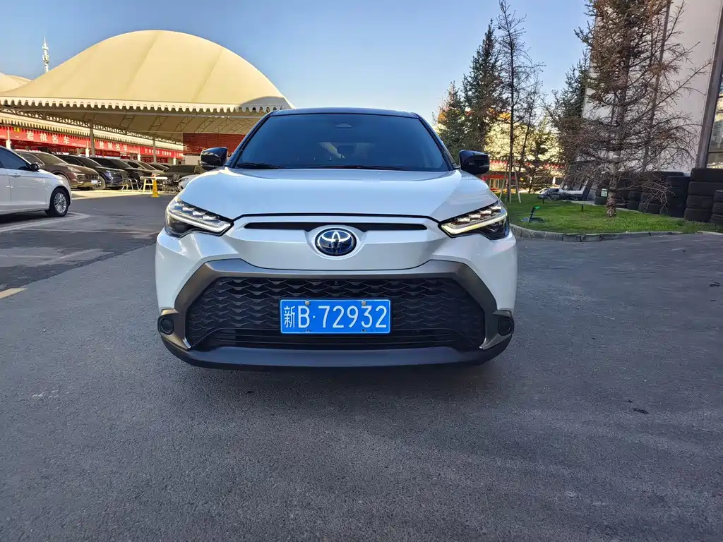 Toyota Frontlander — миниатюра 2