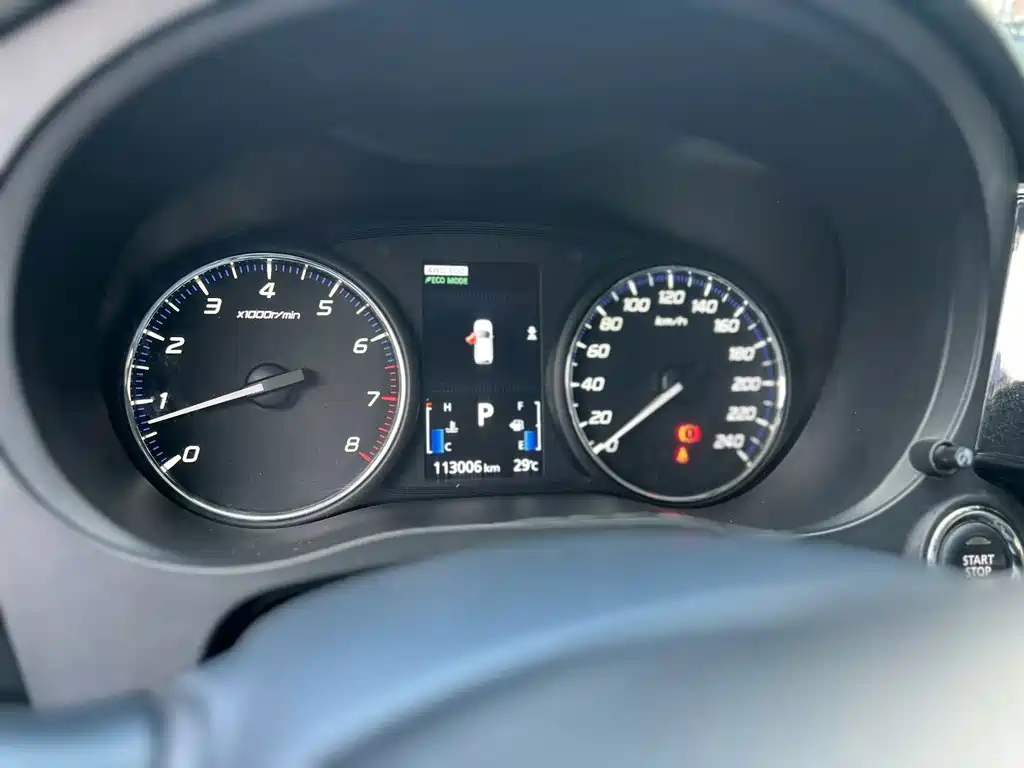 Mitsubishi Outlander — миниатюра 5