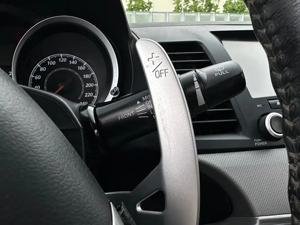 Mitsubishi Lancer EX — миниатюра 9