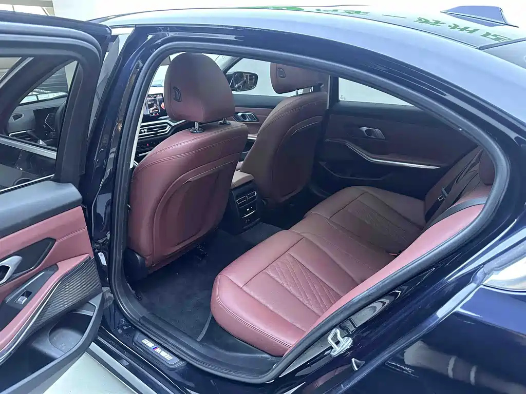 BMW 3 Series — миниатюра 10