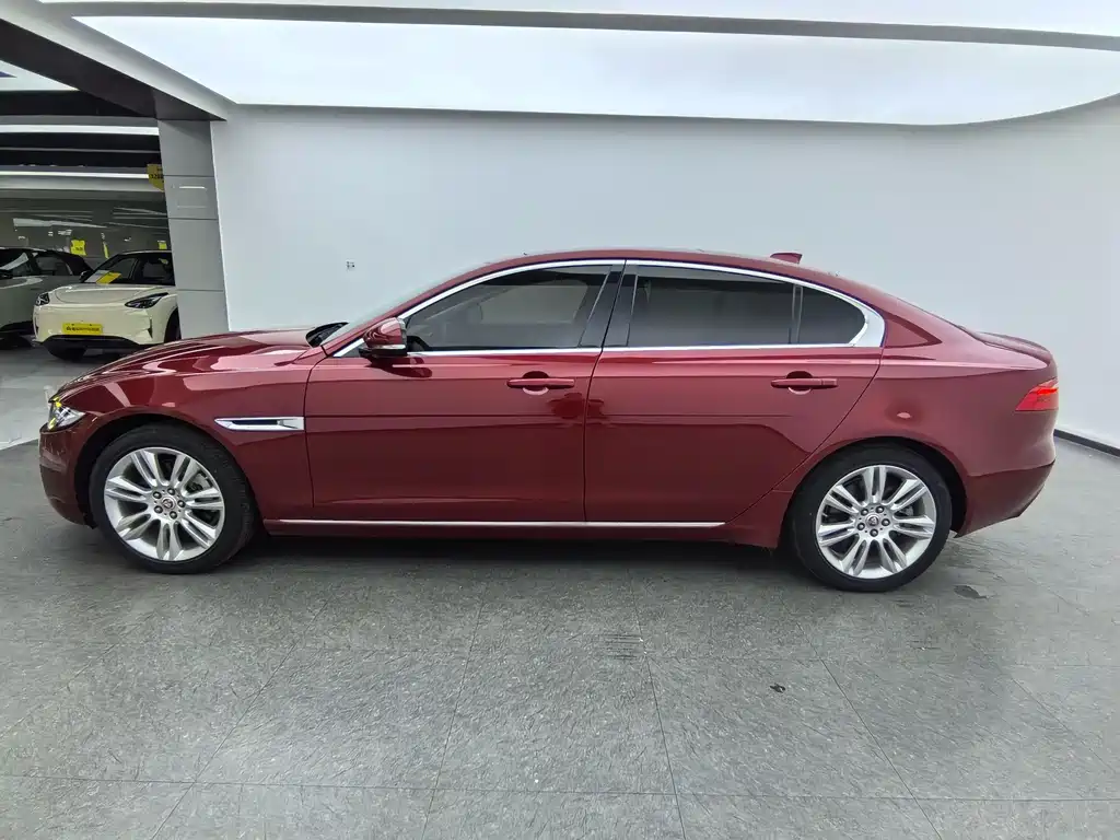 Jaguar XEL — миниатюра 9