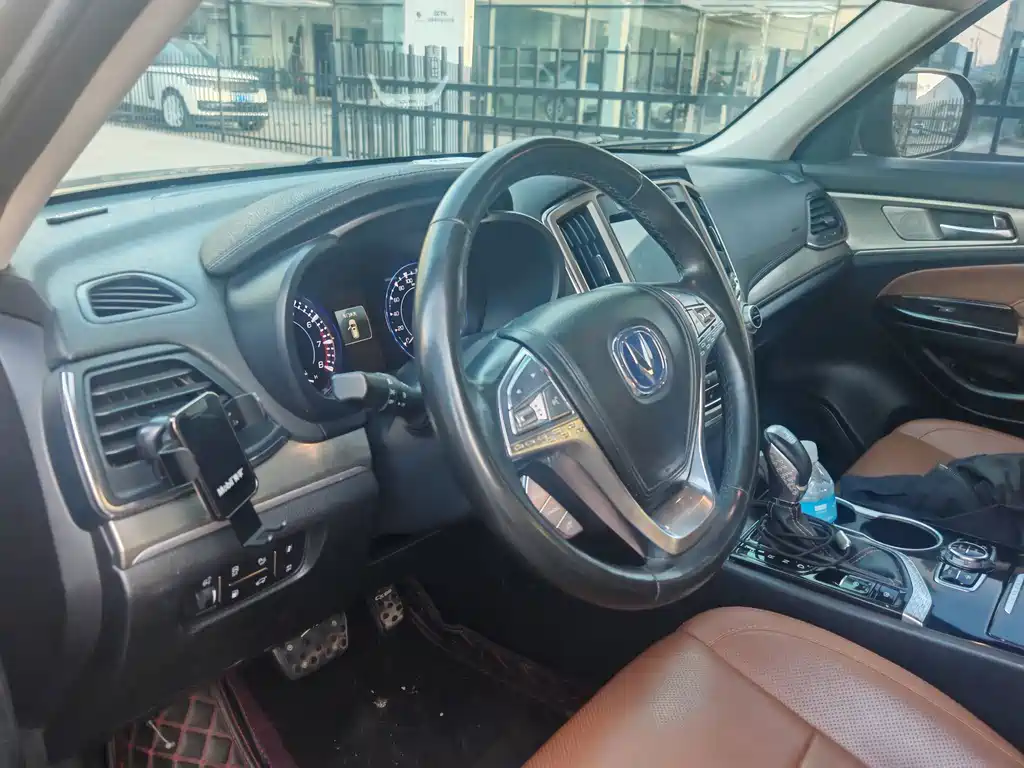 Changan CS95 — миниатюра 24