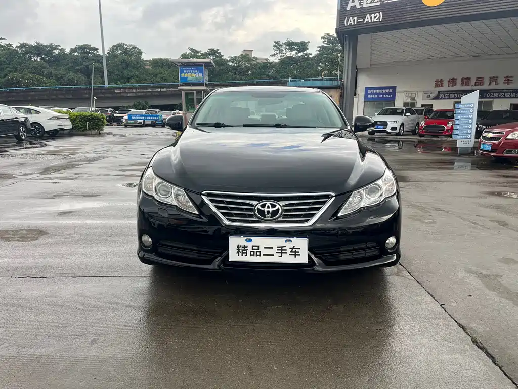 Toyota Reiz 2012 2.5V