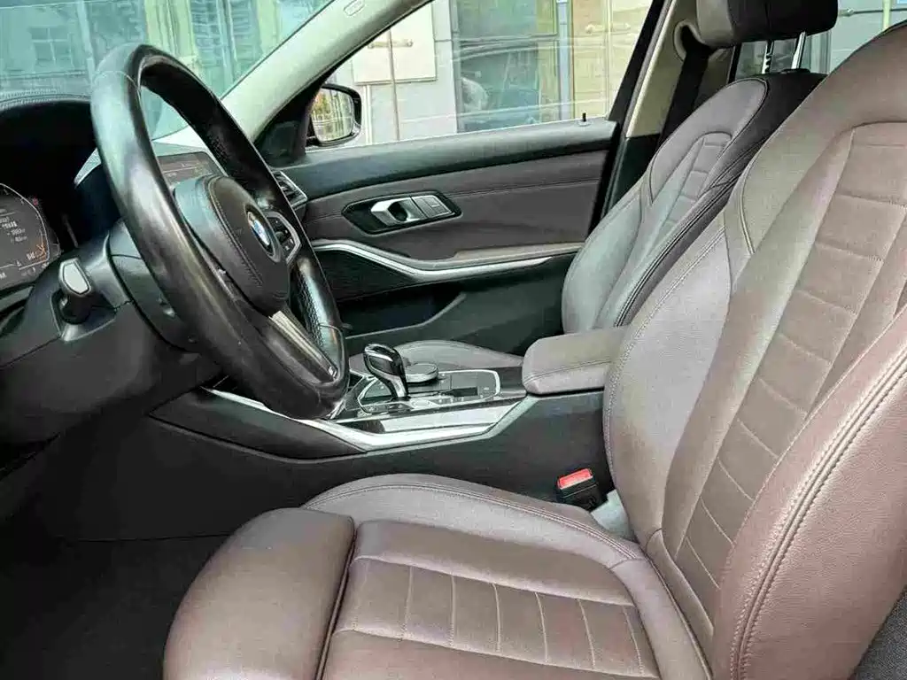 BMW 3 Series — миниатюра 9