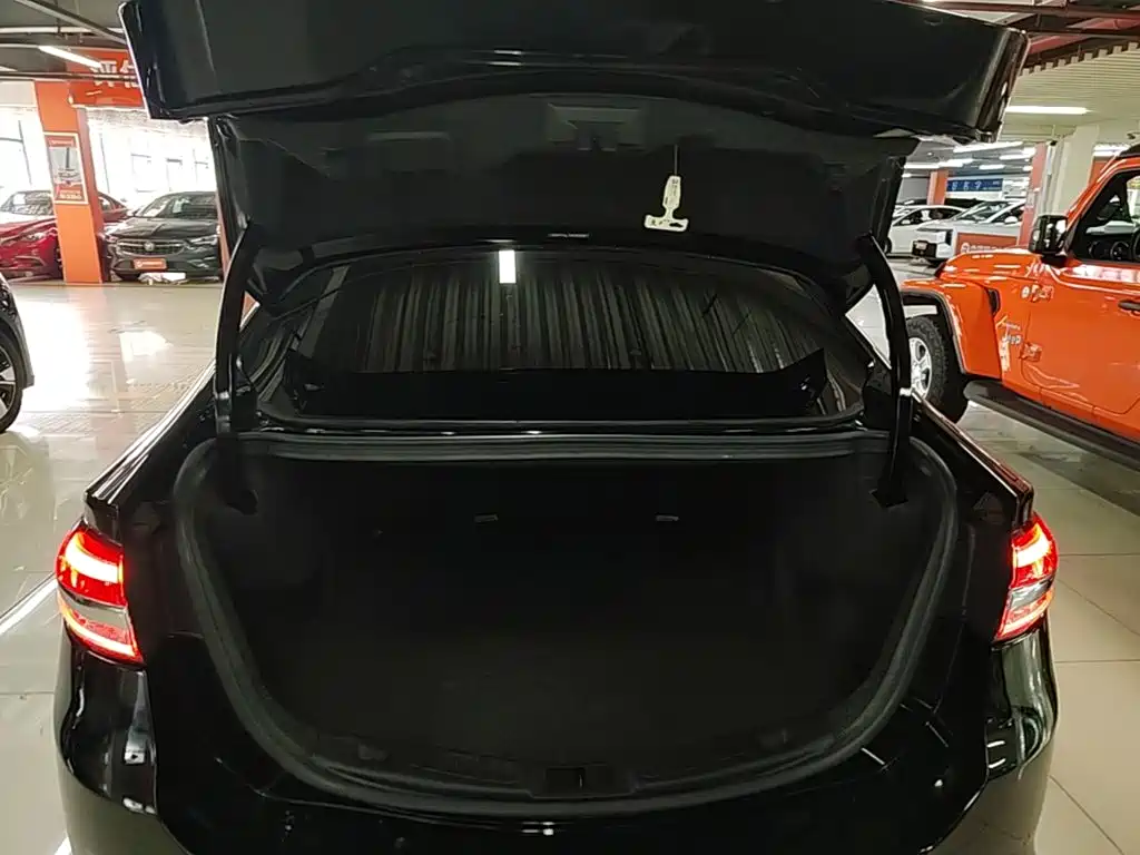 Ford Mondeo — миниатюра 19