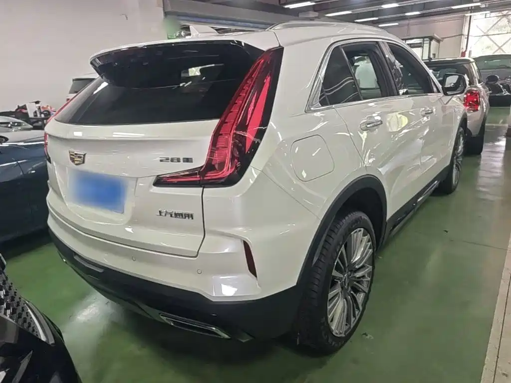 Cadillac XT4 — миниатюра 7