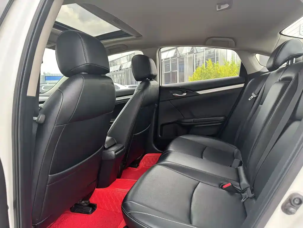 Honda Civic — миниатюра 5