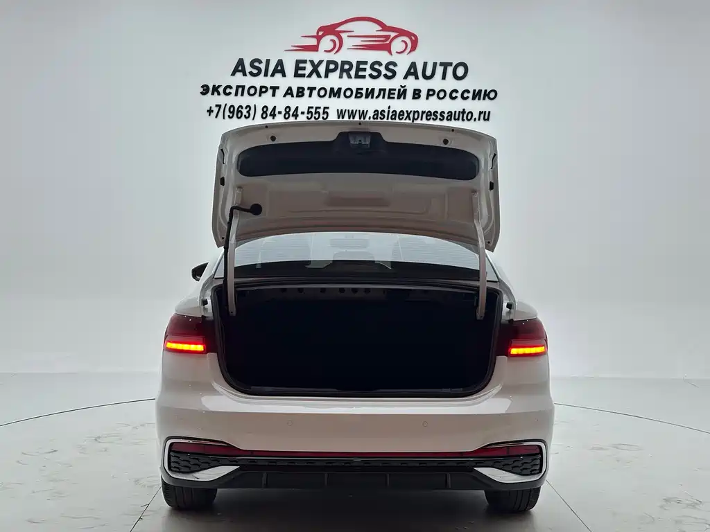 Volkswagen Lavida — миниатюра 5