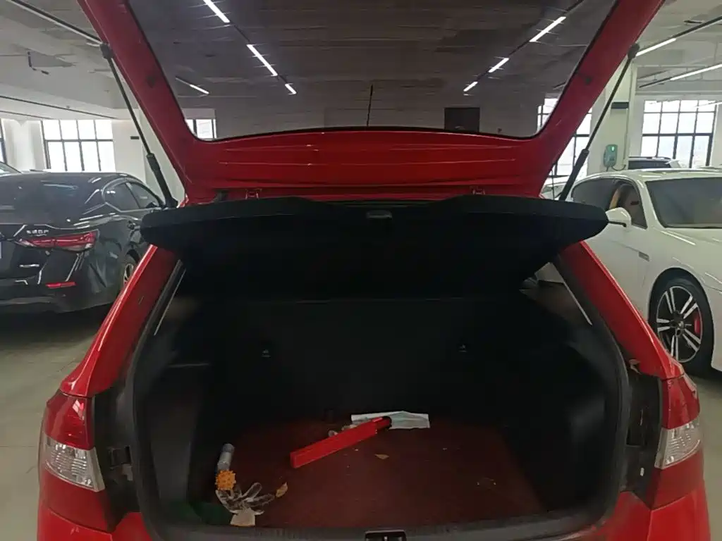 Skoda Rapid Spaceback — миниатюра 19