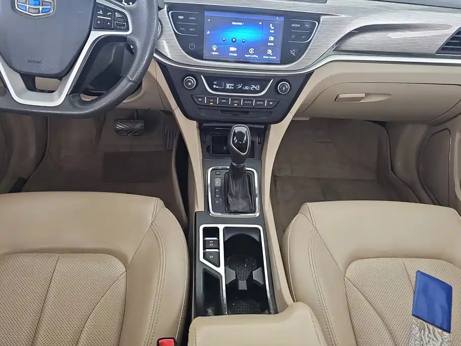 Geely Emgrand — миниатюра 16