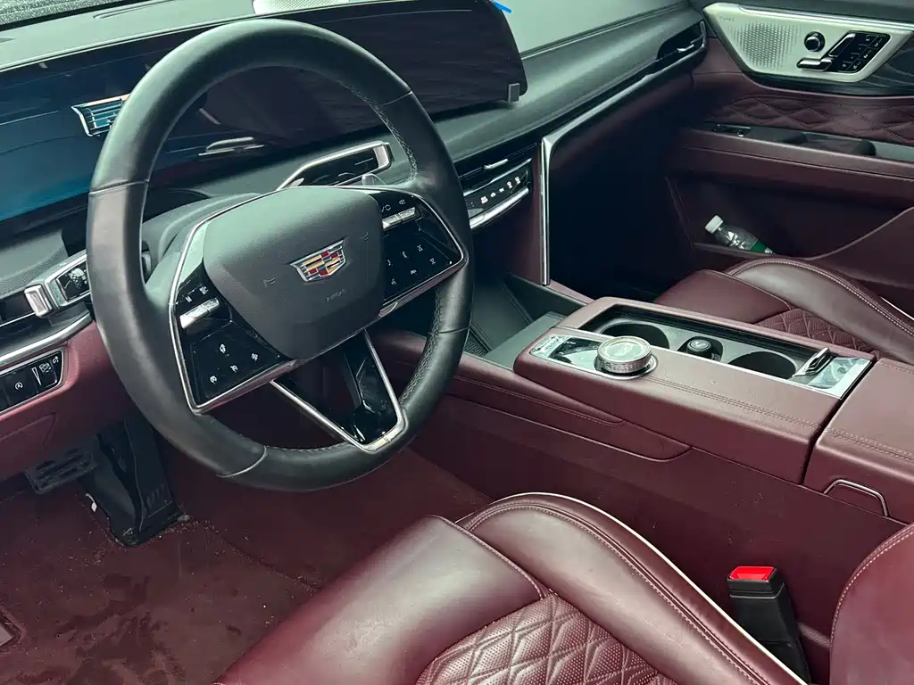 Cadillac CT6 — миниатюра 3
