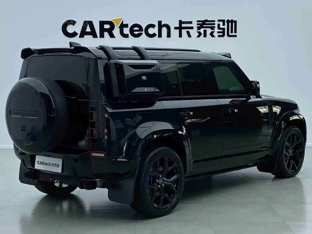 Land Rover Defender — миниатюра 3