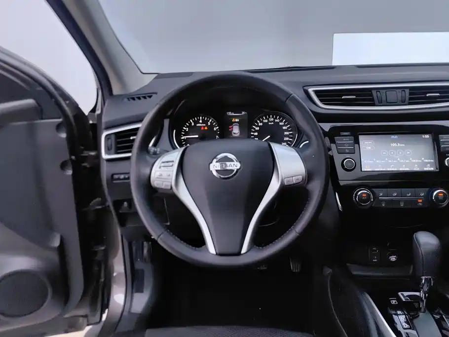 Nissan Qashqai — миниатюра 15