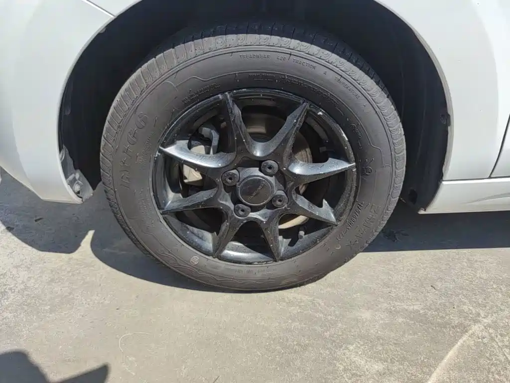 Roewe Clever — миниатюра 23