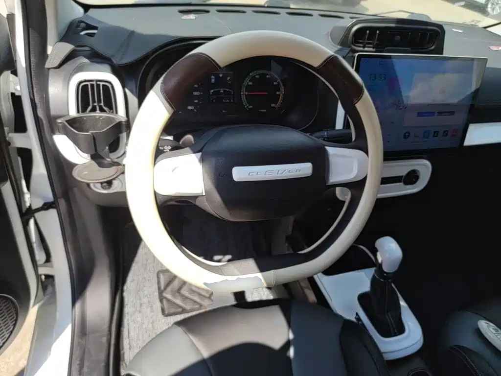Roewe Clever — миниатюра 11