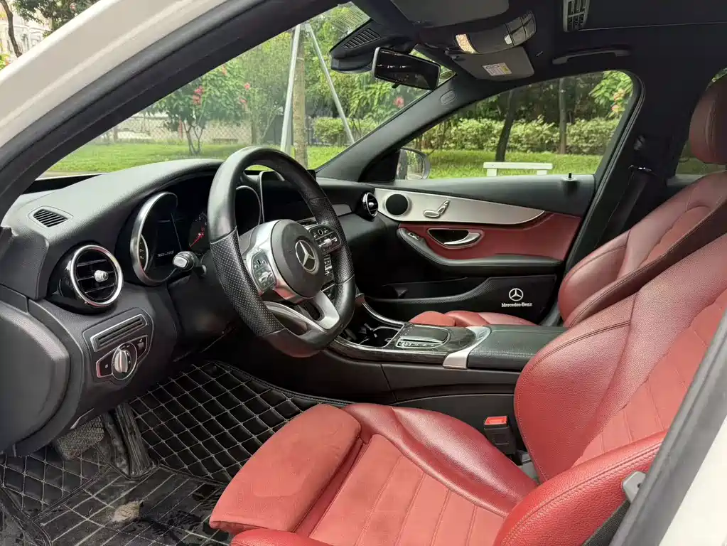Mercedes-Benz C-Class — миниатюра 7