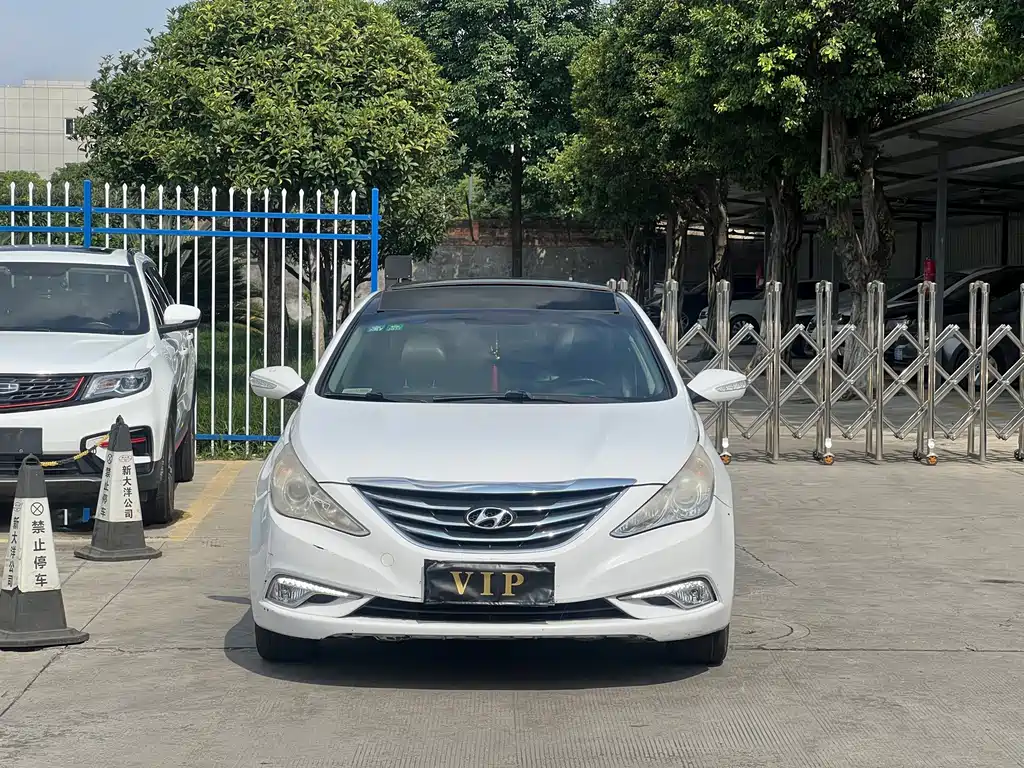 Hyundai Sonata — миниатюра 2