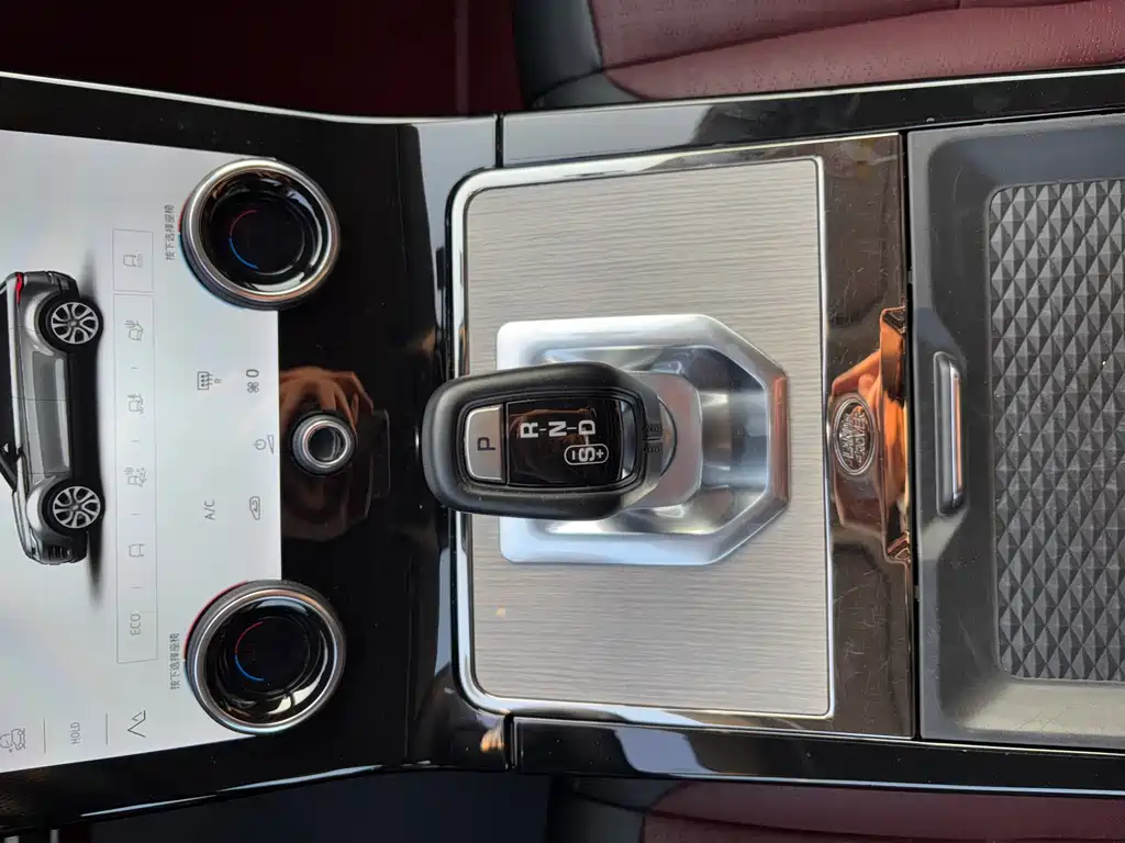 LAND ROVER RANGE ROVER AURORA