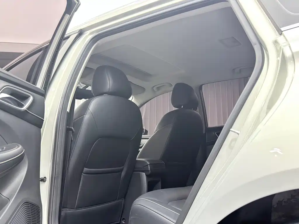 Roewe Ei5 — миниатюра 14