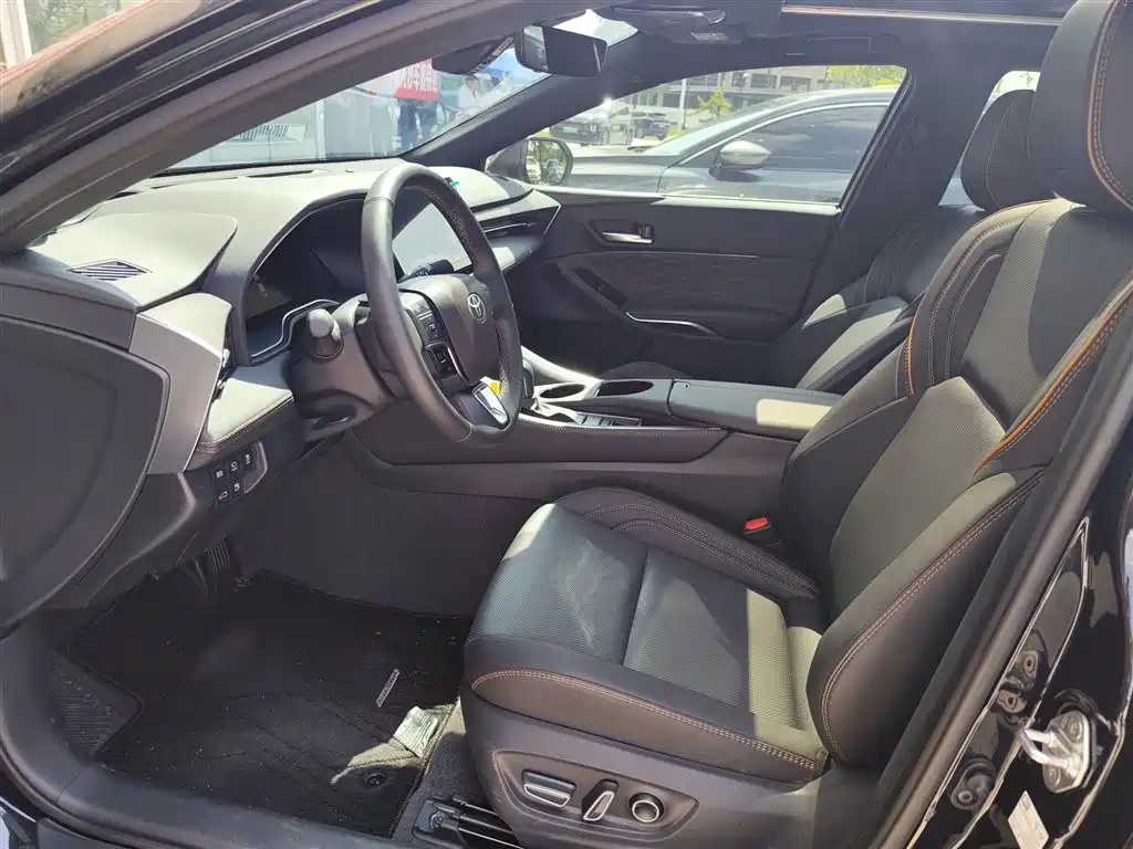 Toyota Avalon — миниатюра 6