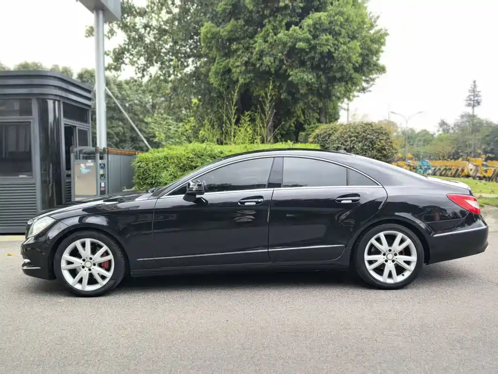 Mercedes-Benz CLS — миниатюра 4