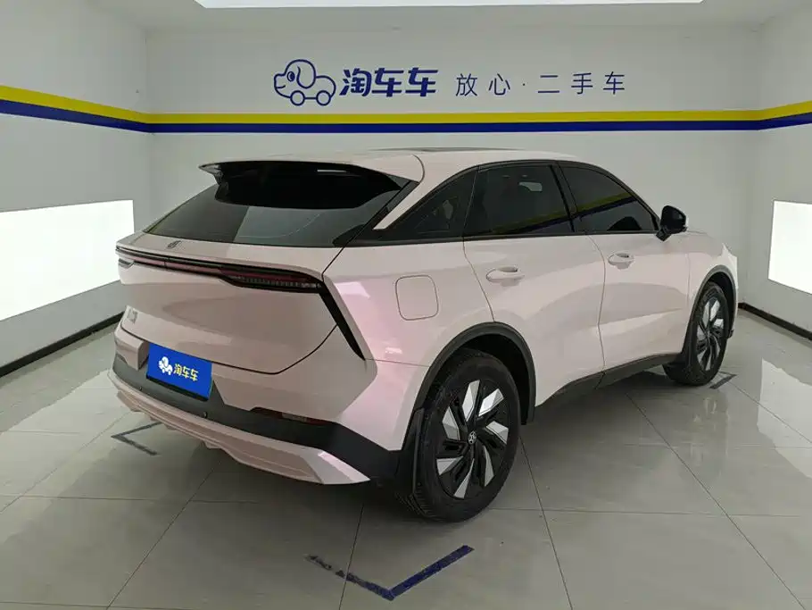 Venucia V DD-i — миниатюра 3