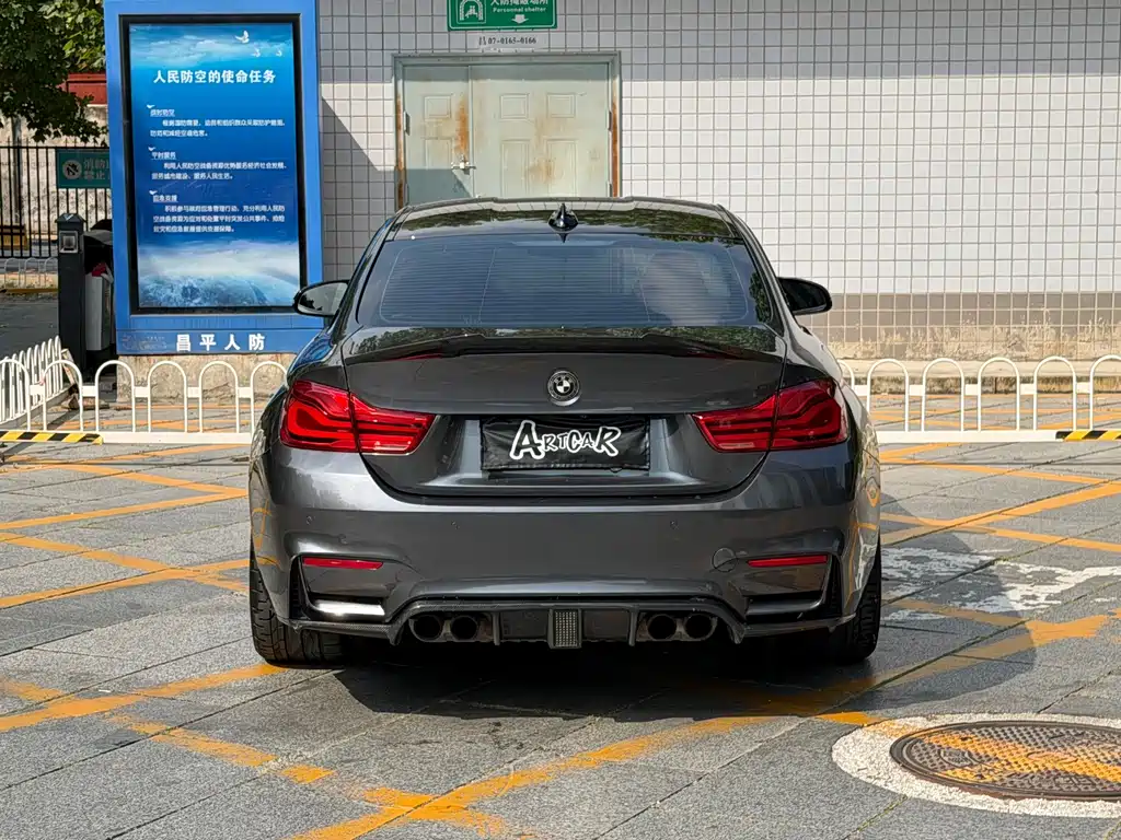 BMW M4 — миниатюра 4