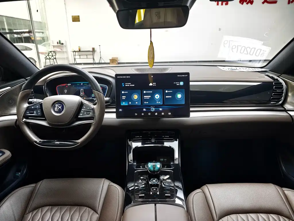 BYD Han — миниатюра 4
