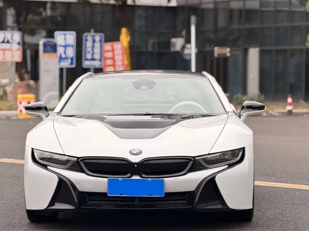 BMW i8 2017