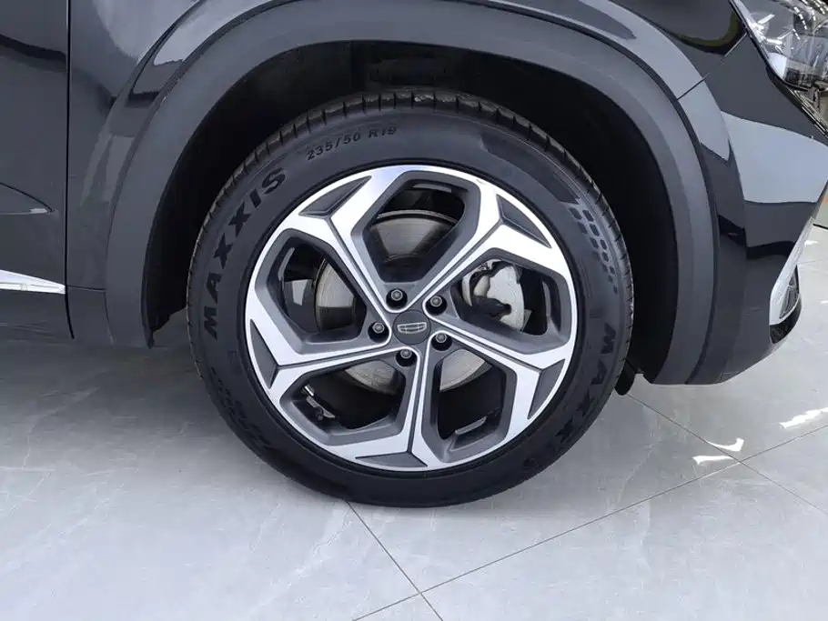 Geely Xingyue L — миниатюра 6
