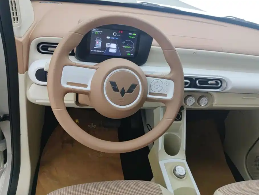 Wuling MINIEV — миниатюра 15